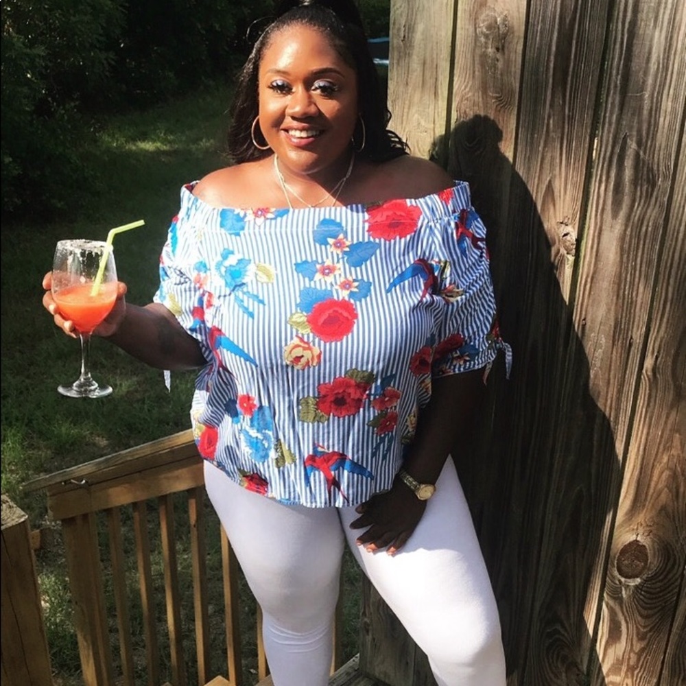 Cold shoulder top
